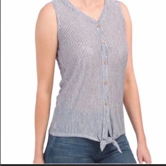 Rachel Zoe Linen striped tie front tank in blue and white. Size Medium - Picture 1 of 4